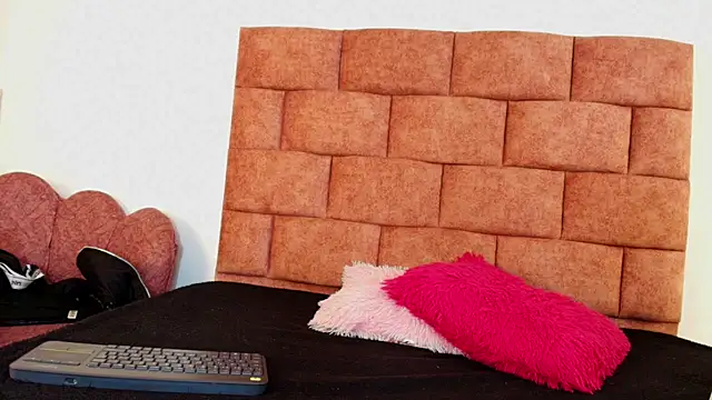 Mia Nasty Dirty online show from April 11, 2026, 8:45 pm