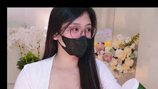 Snapshot of Chan_Chann chatting on April 22, 2026, 3:08 pm Chan Chann online show from April 22, 2026, 3:08 pm