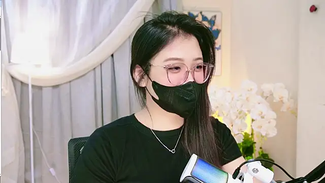 Snapshot of Chan_Chann chatting on May 8, 2026, 1:53 am Chan Chann online show from May 8, 2026, 1:53 am