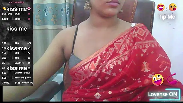 Snapshot of zareen_approach chatting on July 18, 2026, 5:43 pm zareen approach online show from July 18, 2026, 5:43 pm