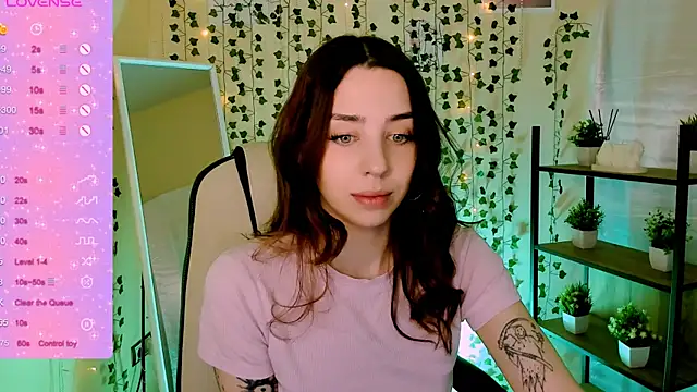 CharliGrace  online show from May 31, 2026, 8:09 am