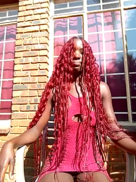 Snapshot of PetiteEbonyBabe_ chatting on July 8, 2026, 11:44 am PetiteEbonyBabe online show from July 8, 2026, 11:44 am