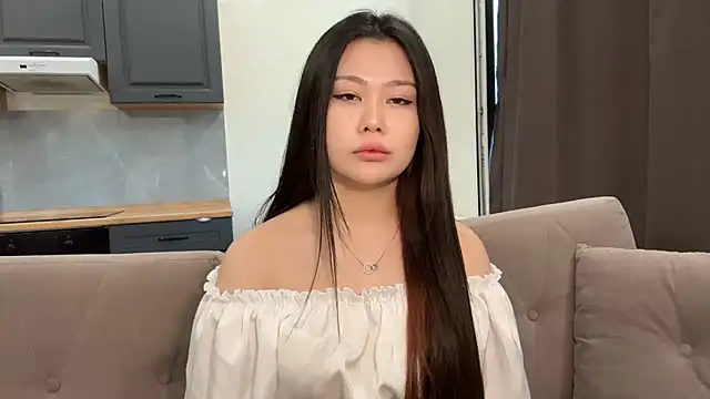 Eva Jess  online show from April 14, 2026, 9:58 am