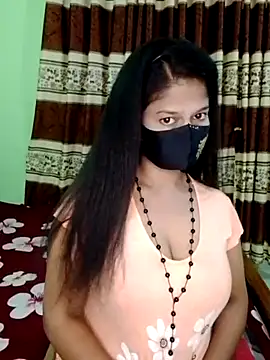 Snapshot of black-woman chatting on June 21, 2026, 6:36 pm black-woman online show from June 21, 2026, 6:36 pm