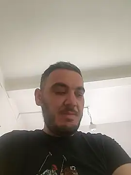 Maryo69v8 online show from April 11, 2026, 8:29 am