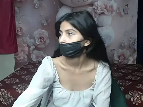 Snapshot of Ada-19 chatting on May 11, 2026, 5:09 am Ada-19 online show from May 11, 2026, 5:09 am