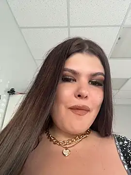 Snapshot of AmeliaBronze chatting on June 29, 2026, 10:59 am AmeliaBronze online show from June 29, 2026, 10:59 am