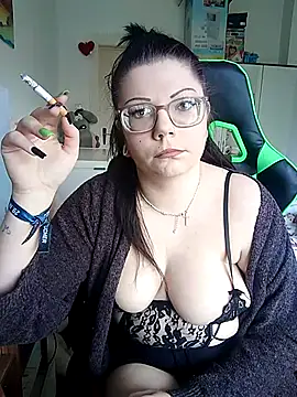 Snapshot of HotVWGirl chatting on April 21, 2026, 3:40 pm HotVWGirl online show from April 21, 2026, 3:40 pm