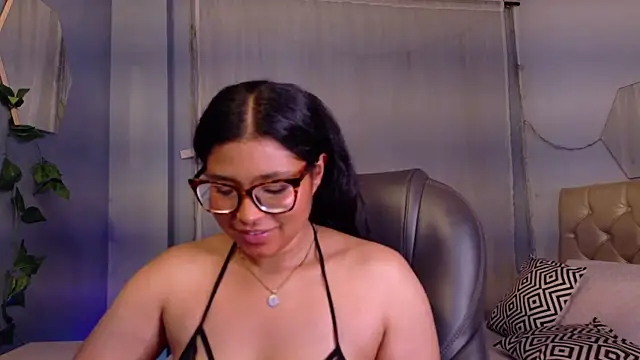 Silvana lorc online show from June 24, 2026, 7:22 pm