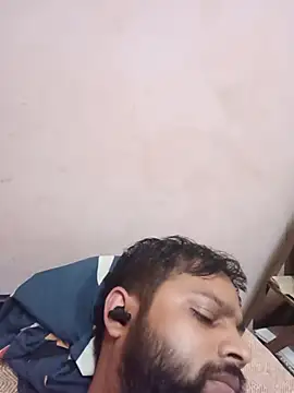Arnav13579 online show from July 16, 2026, 12:29 am
