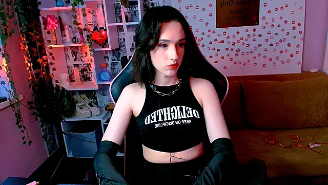 Snapshot of yumeliko_o chatting on July 1, 2026, 2:28 pm yumeliko o online show from July 1, 2026, 2:28 pm