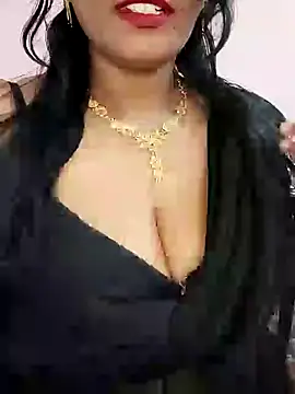 Mayuri-hot online show from June 27, 2026, 4:40 am