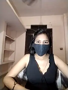 Snapshot of Malikaaa_V chatting on May 19, 2026, 9:27 am Malikaaa V online show from May 19, 2026, 9:27 am