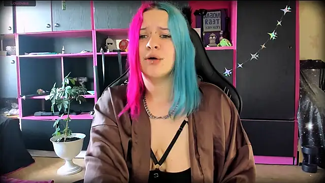 Neon Baddie online show from July 14, 2026, 8:08 am