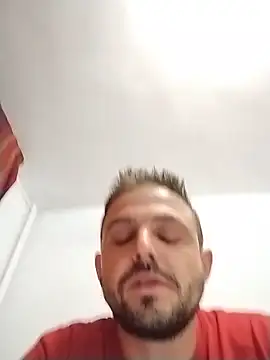 Snapshot of Georgegel chatting on May 27, 2026, 1:57 am Georgegel online show from May 27, 2026, 1:57 am
