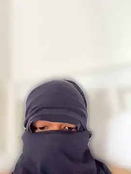 Ramy666oo online show from April 15, 2026, 9:37 am