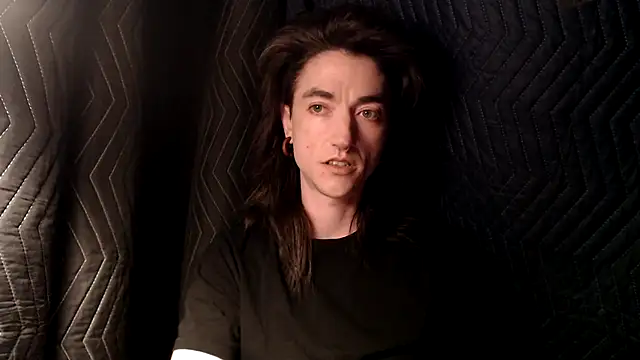 nymphogyny online show from April 13, 2026, 5:39 pm