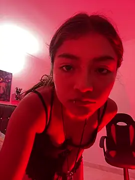 AMY 0317 online show from April 16, 2026, 1:12 pm