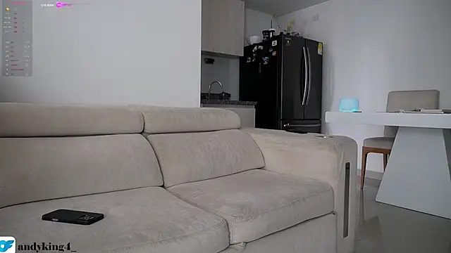 Snapshot of Maximo_Dominic chatting on May 8, 2026, 5:28 pm Maximo Dominic online show from May 8, 2026, 5:28 pm
