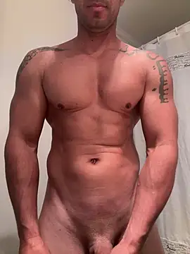 Fittrainer21 online show from June 5, 2026, 12:26 am