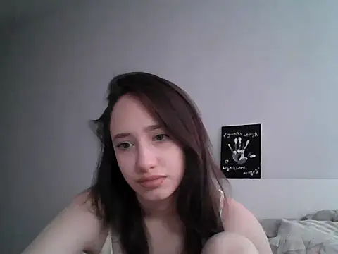 DarkMirel online show from May 20, 2026, 1:41 pm