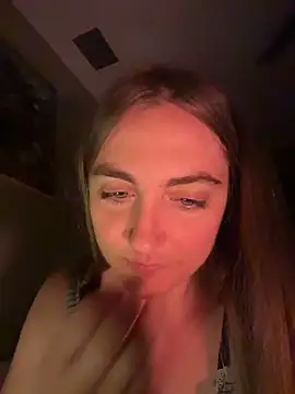Snapshot of prettykitttty chatting on April 21, 2026, 2:51 am prettykitttty online show from April 21, 2026, 2:51 am
