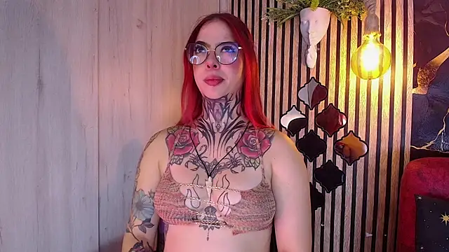 Atenea Red online show from May 14, 2026, 10:07 pm