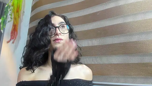 Shammy rosse online show from June 14, 2026, 12:40 am