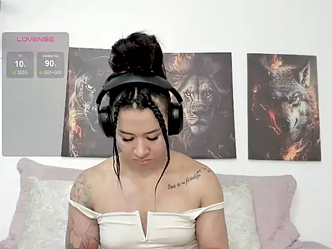 Snapshot of AngelMartinss chatting on May 30, 2026, 4:01 pm AngelMartinss online show from May 30, 2026, 4:01 pm