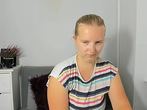 RoseTeacherX online show from July 30, 2026, 5:12 pm