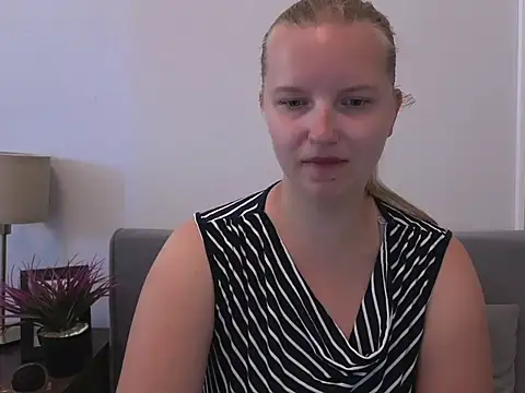 RoseTeacherX online show from July 2, 2026, 7:36 am