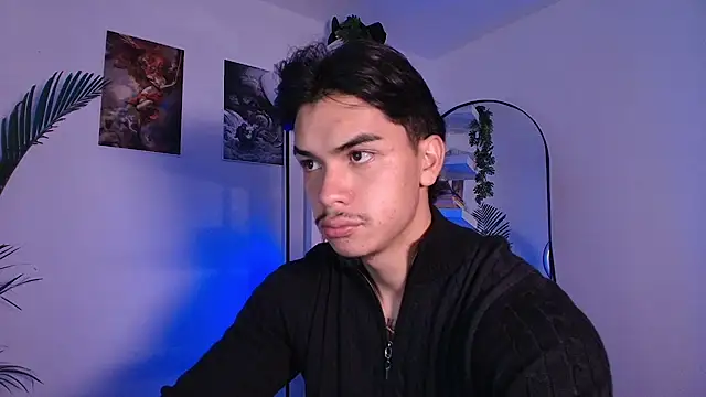 andyypalmer  online show from July 16, 2026, 4:42 am