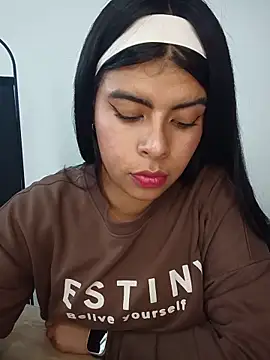 SOFIA-11  online show from May 28, 2026, 9:43 pm