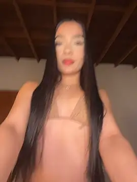  mia ferrer online show from June 25, 2026, 12:52 am