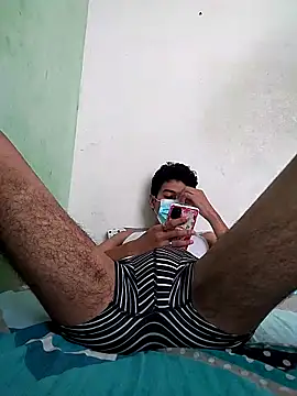 Snapshot of largedickk_ chatting on April 25, 2026, 1:52 pm largedickk online show from April 25, 2026, 1:52 pm