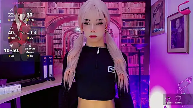 moon sweet- online show from April 18, 2026, 3:20 am