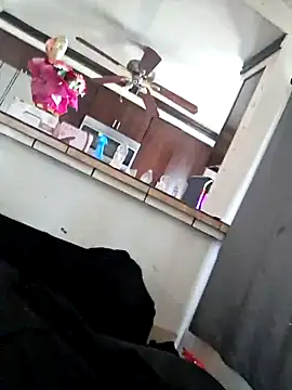 Elmolanay online show from April 23, 2026, 6:09 pm