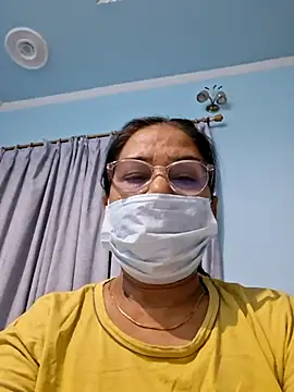 Shalini3456 online show from June 1, 2026, 6:40 pm