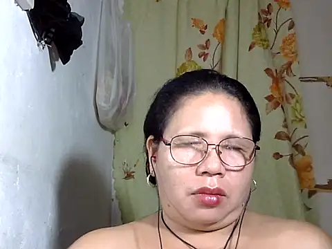 HottyCurlyPeanut online show from May 22, 2026, 7:45 pm
