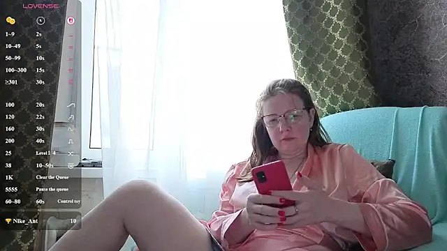 Miss SandraX online show from May 8, 2026, 4:44 pm