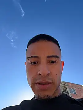willclayy online show from June 20, 2026, 1:05 pm