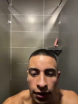 willclayy online show from July 6, 2026, 3:03 pm