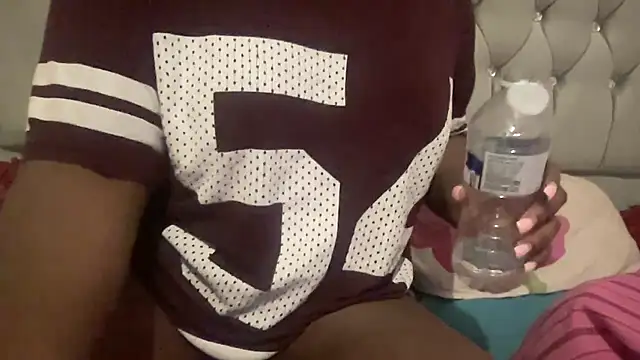 EbonyTheBrattt online show from June 28, 2026, 4:30 am
