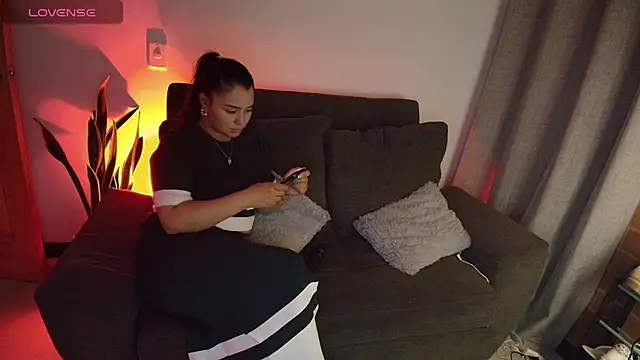 Alyssa and DAngelo online show from July 9, 2026, 2:34 am
