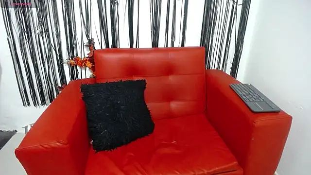 sammy stg  online show from April 16, 2026, 9:39 pm