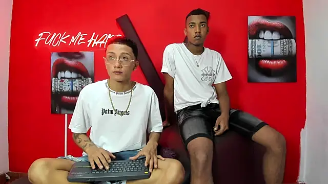 BLACK BOYS1 online show from April 16, 2026, 2:12 am