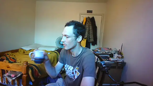 Snapshot of JohnnyMoves chatting on August 8, 2026, 1:51 pm JohnnyMoves online show from August 8, 2026, 1:51 pm