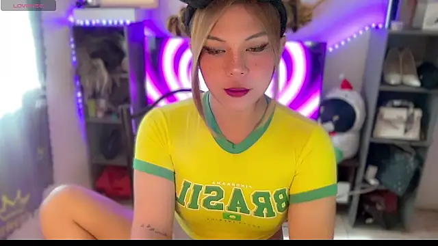 hannaBaby lisyos11 online show from June 19, 2026, 6:30 am