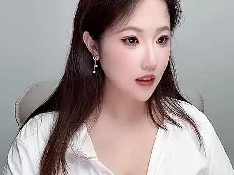 Eva 258899 online show from May 16, 2026, 10:58 am