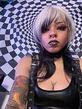 nerdyhotgoth online show from May 19, 2026, 2:35 pm